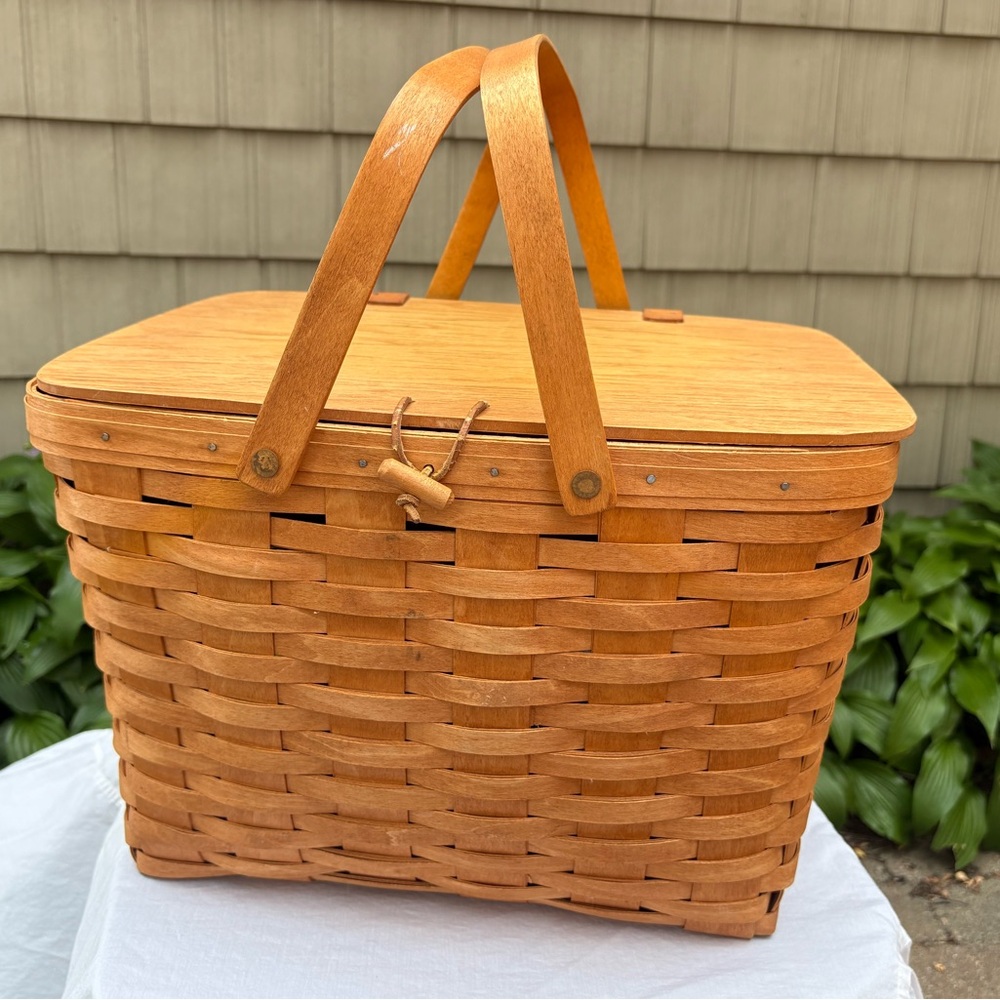 Vintage Signed Longaberger Large Handmade Two Handle Picnic Basket